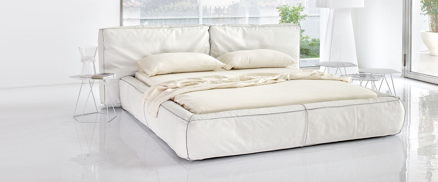 Fluff bed by Bonaldo in Maxim Confort Mallorca
