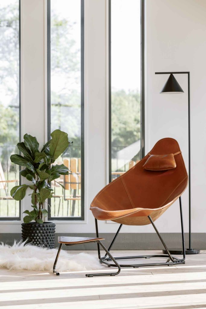 sillón Abrazo de Cuero Design en Maxim Confort Mallorca